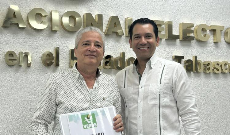 Se registra Miguel Vélez como candidato del PVEM al Senado