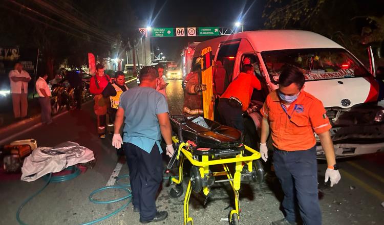 Seis vehículos siniestrados y una persona prensada fue el saldo de tres accidentes en Centro