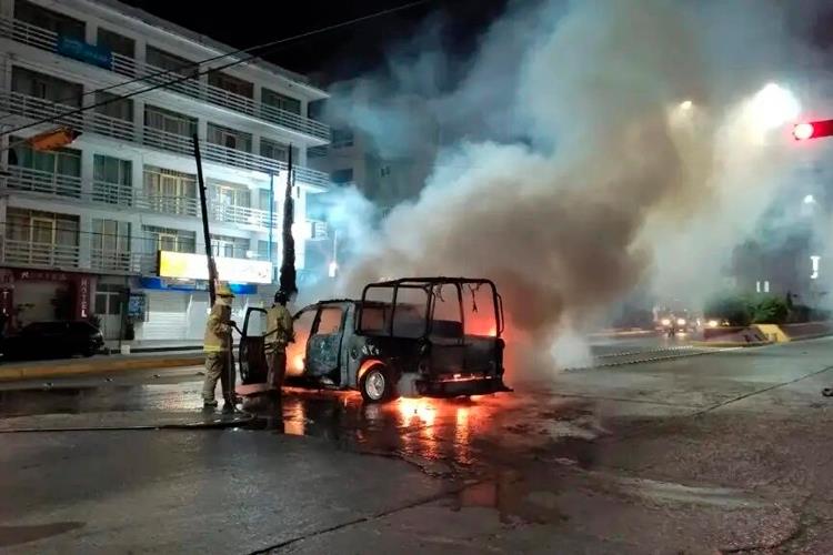 Investigará FGR muerte de normalista tras enfrentamiento en Guerrero