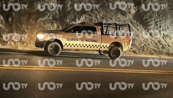 Aseguran en Puebla camioneta clonada de la Guardia Nacional usada para robar