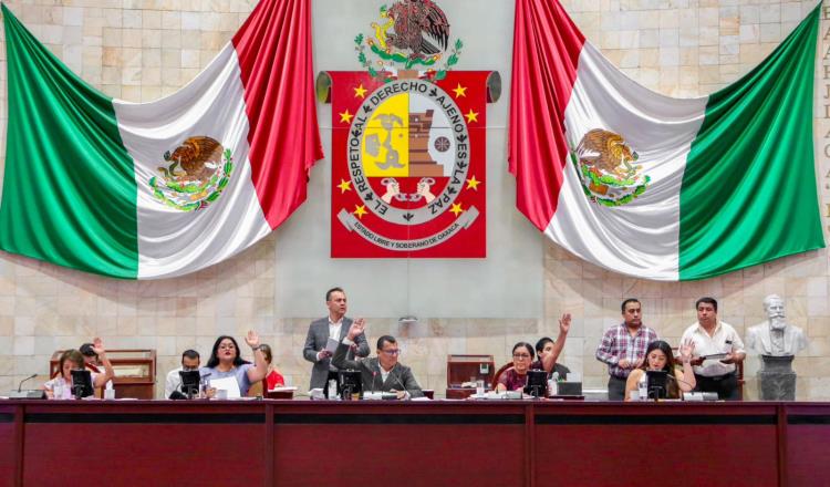 Congreso de Oaxaca aprueba Ley Monzón, que le retira patria potestad a padres feminicidas