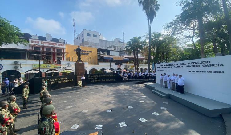 Patriotismo y vocación de Benito Juárez está presente en AMLO, dicen en conmemoración en Tabasco