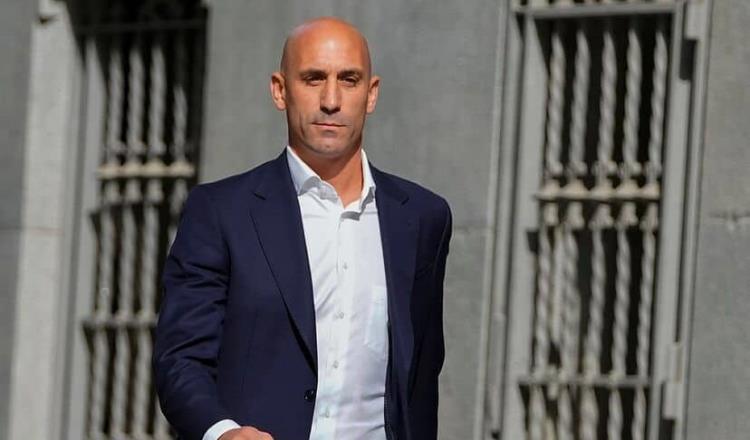 Luis Rubiales irá a juicio oral por beso no consensuado a Jenni Hermoso