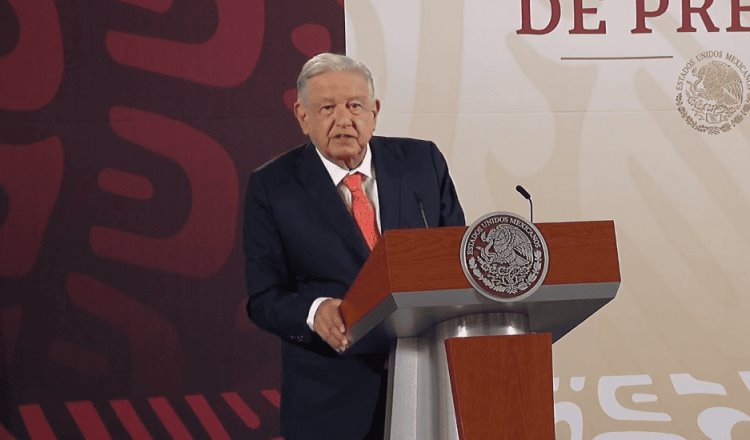 Acusa AMLO al INE de actuar "como la inquisición" por ordenar bajar 7 mañaneras 