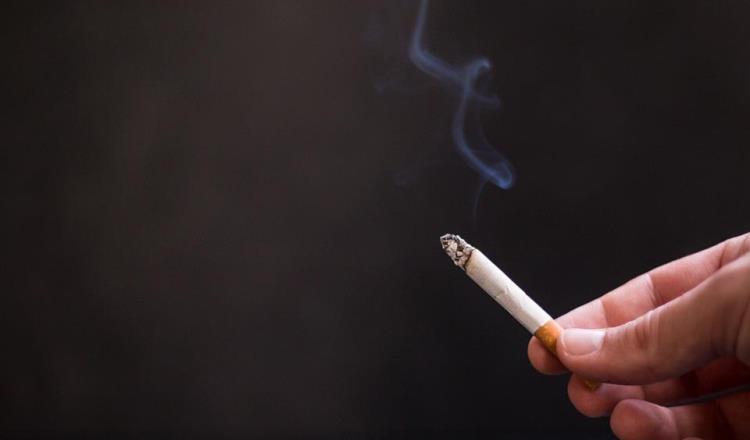 Reino Unido prohíbe venta de tabaco a los nacidos después de 2009