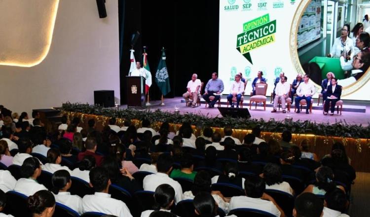 Licenciatura en enfermería de la UJAT obtiene opinión técnica académica favorable de la FEMAFEE