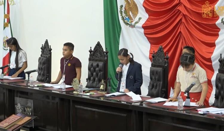 Niños celebran su día con el 19 Congreso de las Niñas y los Niños Legisladores de Tabasco