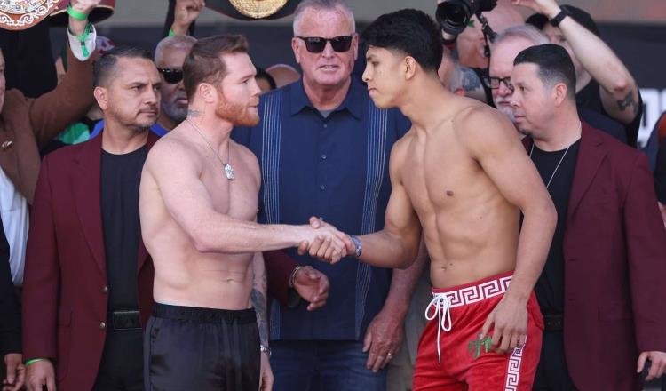 Canelo y Munguía cumplen con la báscula previo su combate en Las Vegas