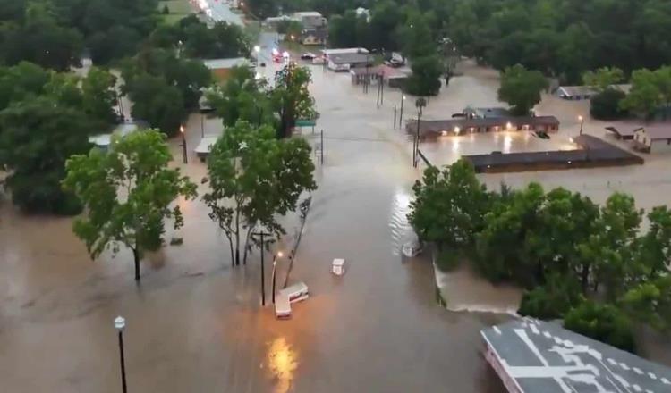 Amplia Texas a 88 condados su alerta ambiental por inundaciones