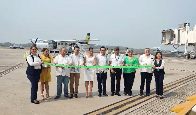 Inauguran nuevo vuelo de Aerus de Villahermosa a Mérida