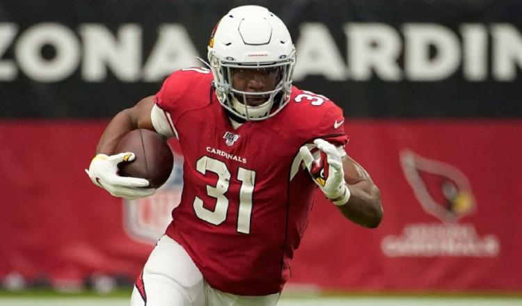 Se retira David Johnson de la NFL, Salón de la Fama desde 2015