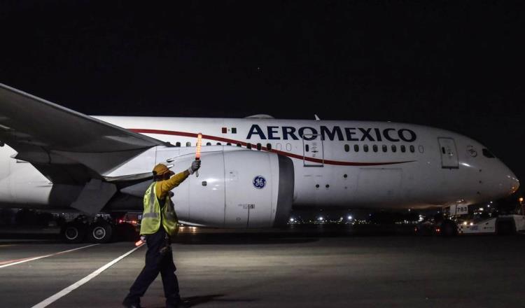 Aterriza de emergencia avión de Aeroméxico en Hermosillo, Sonora