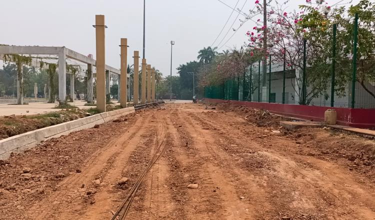 Realizan adecuación en otra obra terminada de Sedatu en Deportiva