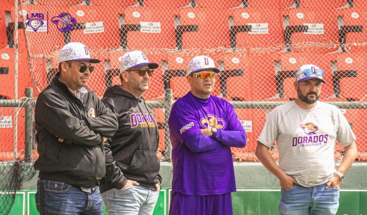 Óscar Robles renuncia como manager de Dorados de Chihuahua