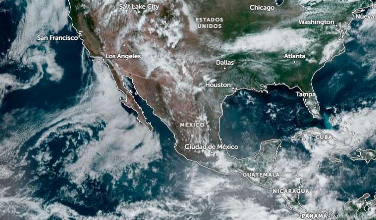 Surge en el Pacífico "Aletta", primer huracán que golpearía a México