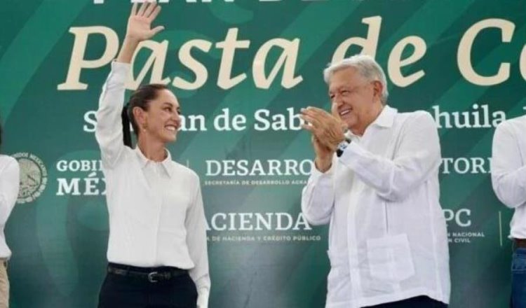 En gira con AMLO, Sheinbaum se compromete a seguir búsqueda en Pasta de Conchos