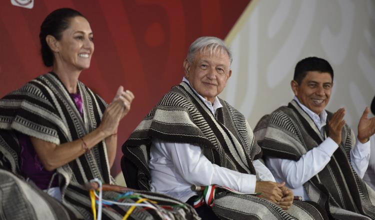 Sismo sorprende a AMLO y Sheinbaum en evento en Oaxaca