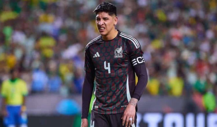 Se confirma lesión de Edson Álvarez, no jugará más pero se queda con el plantel