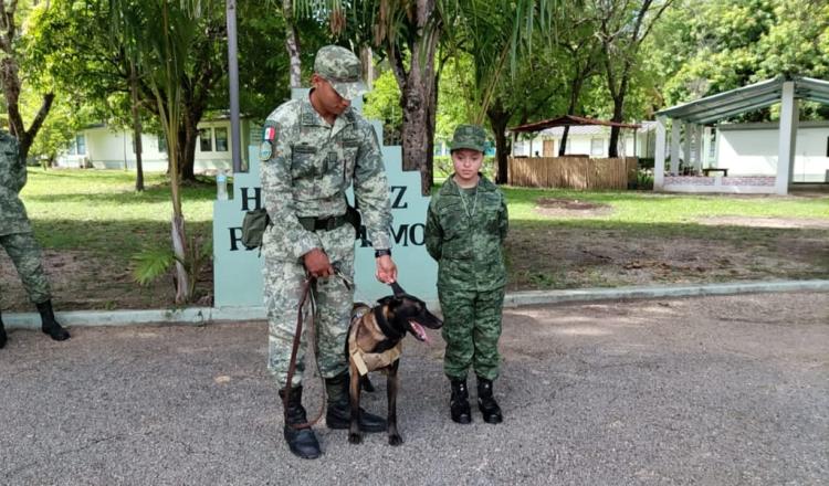 Niña con discapacidad de Tenosique logra sueño de ser soldado por un día