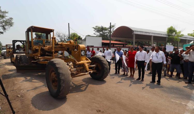 Banderazo de inicio de obras públicas