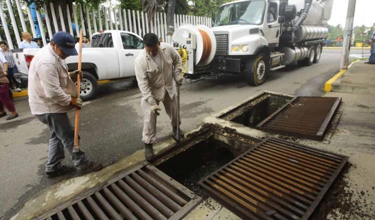 Por temporada de lluvias, servicios de Vactors para desazolve de drenajes pasó de 4 a 20 por día: Ayuntamiento