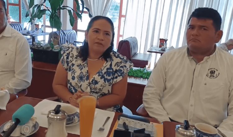 Ordenan reinstalación de administrativo del CECyTE Tabasco tras 7 años de su cese injustificado