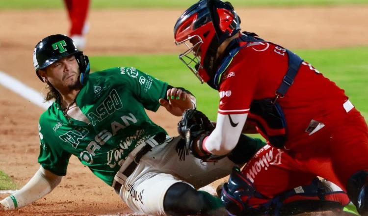 Olmecas cae en el primero de la serie ante Veracruz 8-2 en el Centenario