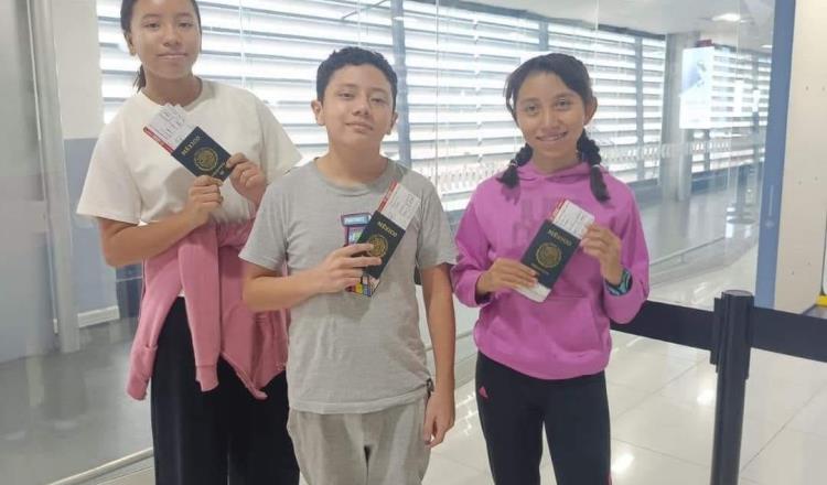 Llegan niños tabasqueños al mundial de Matemáticas en Singapur