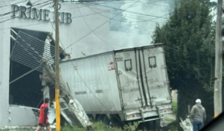 Aparatoso accidente deja 3 muertos en la México-Toluca 