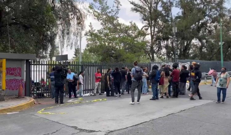 Desalojan instalaciones del CCH de la UNAM tras reporte de incendio