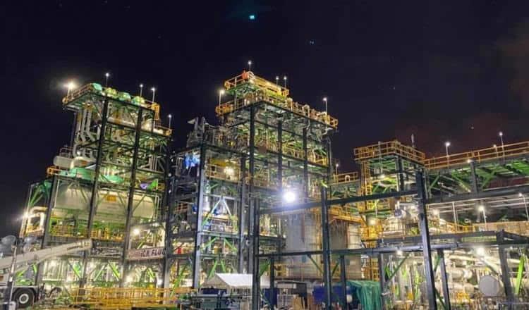 Refinería "Olmeca procesa 100 mil barriles diarios: Pemex