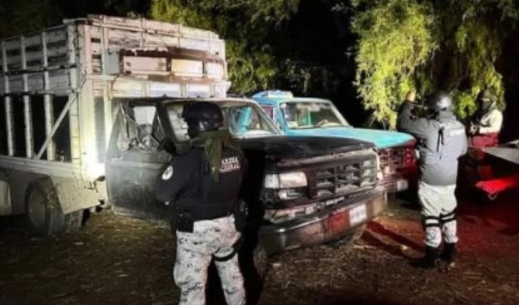 Aseguran en Hidalgo 15 contenedores con más de dos mil litros de "huachicol" 