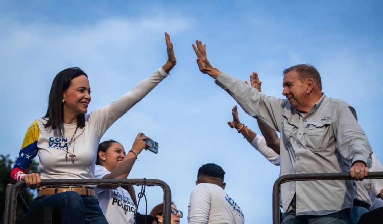 Corina Machado exige al CNE entregar actas electorales; son la "prueba irrefutable" de que ganaron, afirma