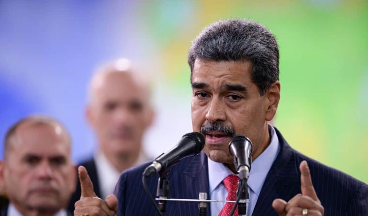 Maduro listo para presentar 100% de actas electorales