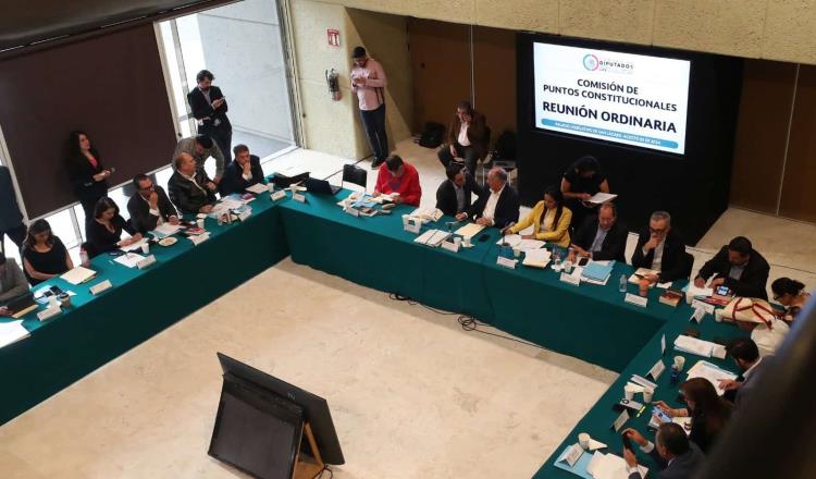 Aprueban Diputados en comisiones que ningún servidor público gane más que el presidente