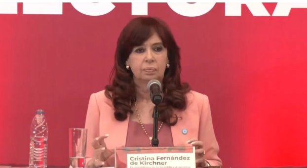 Cristina Fernández, expresidenta de Argentina, respalda reforma judicial de AMLO 