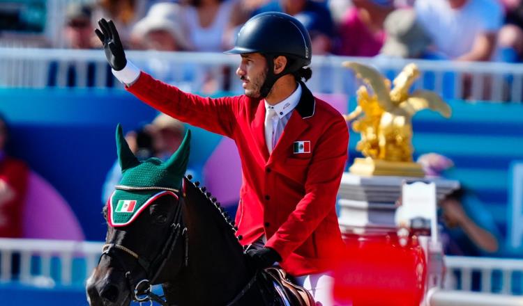 Andrés Azcárraga se despide de final de Salto Ecuestre por accidente