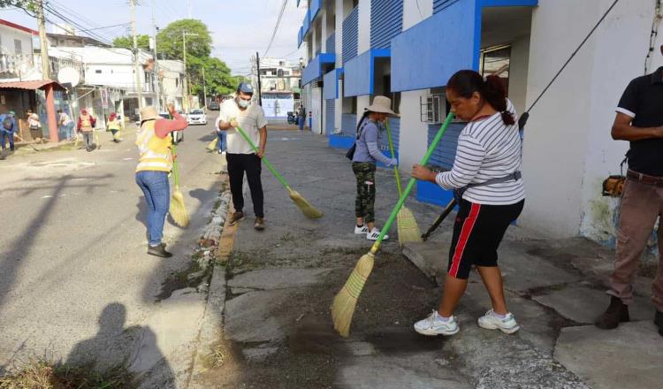 Jornadas de Limpieza Integral en Centro continúan con trabajos en colonia Sánchez Magallanes