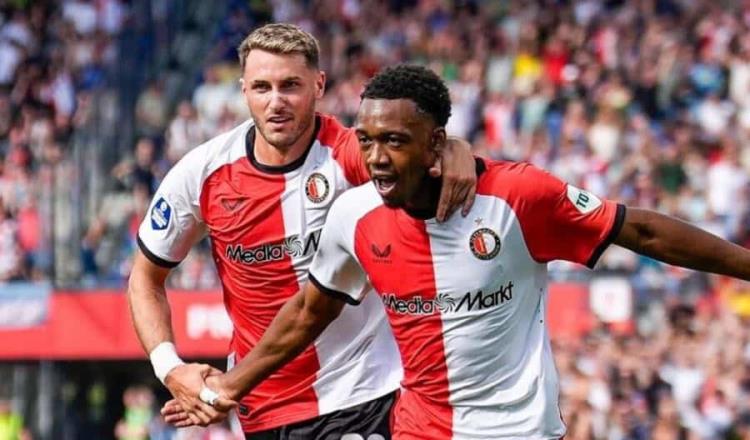 Feyenoord empata 1-1 con el Willem y "Santi" Giménez da asistencia