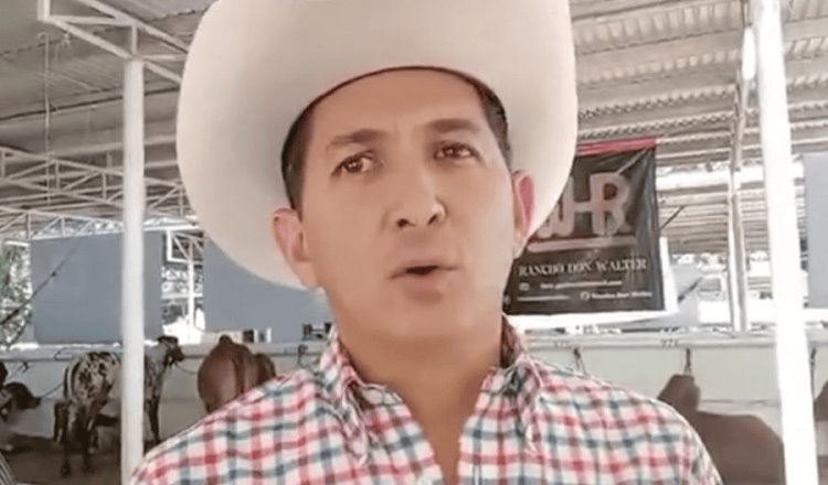 "Tengo relación con todos" dice Chavo Herrera ante rumores de que se sumaría a Morena