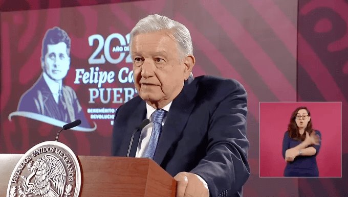 Acusa AMLO a la Corte de "torcer la ley" por aceptar recurso del PAN contra sobrerrepresentación de Morena