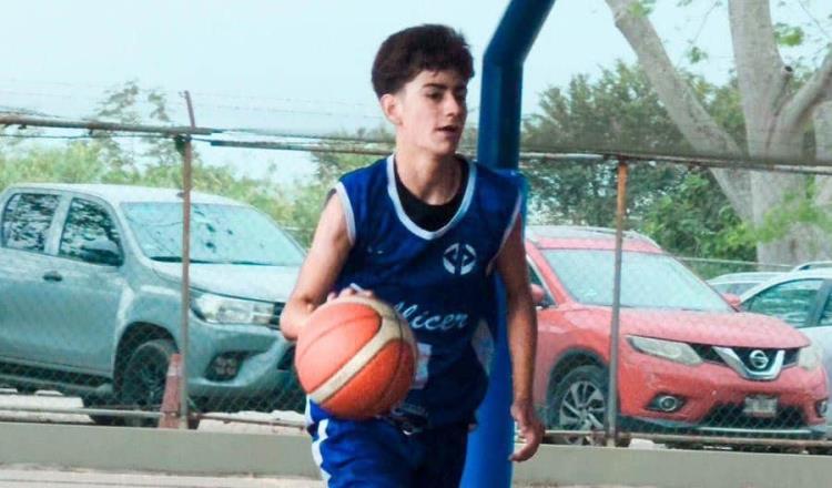 Santiago Lezama busca apoyo para asistir a competencia nacional de básquetbol