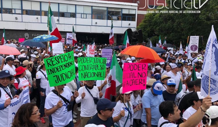 Acusa AMLO que maestros están detrás de protesta de alumnos de la UNAM contra Reforma Judicial