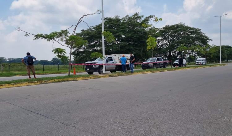 Muere hombre al interior de su vehículo de un infarto en bulevar Bicentenario