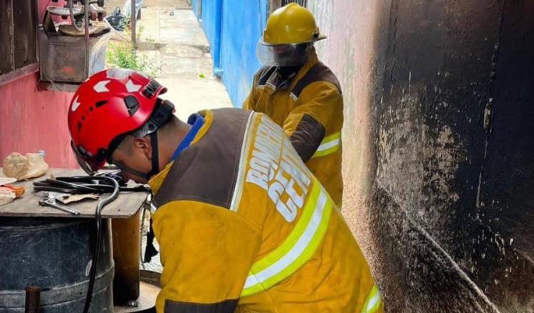 Incendio por fuga de gas deja 2 heridos en Atasta