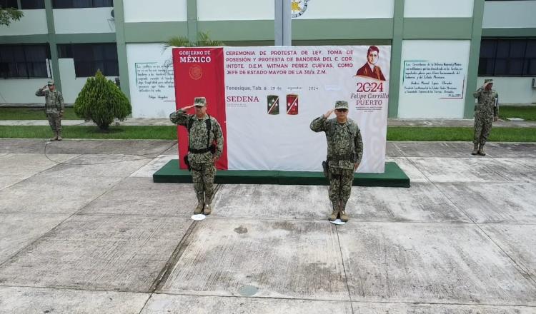 Toman posesión jefe de Estado Mayor de 38 Zona Militar y comandante del 37 Batallón de Infantería en Tabasco