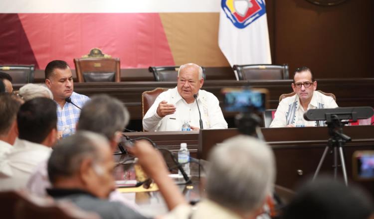 "Son sus familiares", dice gobernador de BCS a colectivos de búsqueda de desaparecidos sobre labor de rastreo