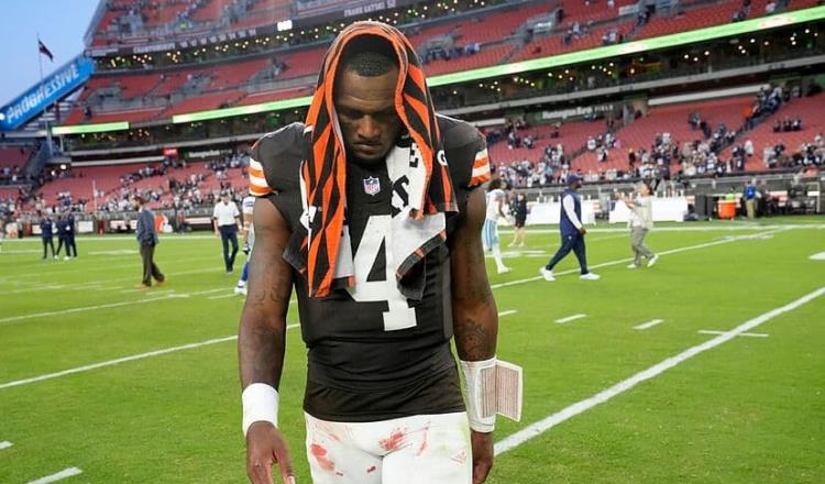 Denuncian a Deshaun Watson por violencia sexual