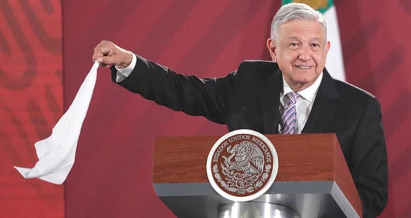 24 de septiembre se izará la bandera blanca del sistema de salud: AMLO