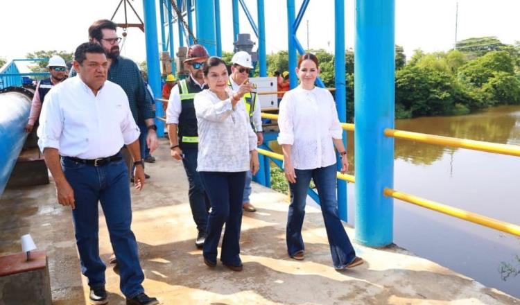 May recorre la plataforma de captación y potabilizadora Carrizal II